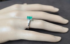14K White Gold Engagement Ring 0.65CT.Natural Colombia Emerald Rectangular Shape