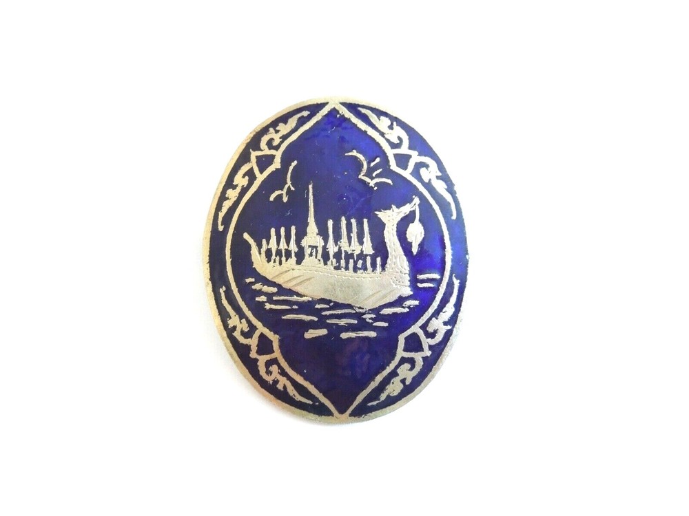 Oval Vintage Enamel Brooch Stamp Thailand 0.24 Oz/1.54 X 1.26 In