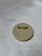 Vintage 1984 Avon Spring Bouquet Porcelain Brooch Floral Flower Pin Round Cream