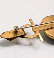B.A. Ballou Horse Head Bar Pin Brooch Reverse Painted Essex Crystal Type 3-1/8″