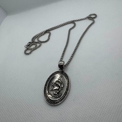 Vintage Sailing Ship Pendant Necklace Silver Tone Nautical Maritime Ocean Jewelr