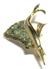 Gold Tone Prehnite Swordfish Pin JA135