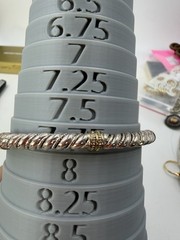 Vintage Bracelet Oscar De La Renta Bangle Silvertone Mixed Metal Heavy 7.75
