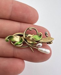 Antique Art Nouveau 14k Yellow Gold Diamond & Pearl Enamel Flower Brooch 5.8g