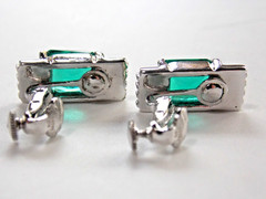 VINTAGE VENDOME GREEN EMERALD CUT & BAGUETTE RHINESTONE SCREW CLIP ON EARRINGS