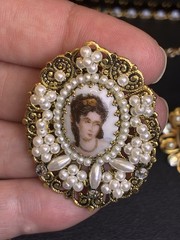 Vintage Costume Jewelry Lot 6 Pc Signed Camco And Portrait Brooch Mod Necklaces