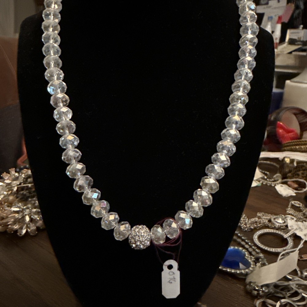 Vintage Crystal Clear Facet Cut Beads With Rhinestone/crystal Center Bead Adjust