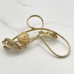 Vintage VTG Gold Tone Brooch Carved Rose Flower Filigree Leaf Pin Floral Signed