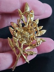 VTG Trifari Blue Bird Trembler Brooch Pin Goldtone Faux Pearl Eggs Nest Branch