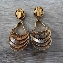 Vintage Gold Tone Tiered Chandelier Clip On Statement Earrings 80s Glam