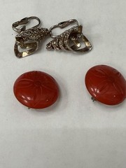 Vintage Costume Jewelry Lot Faux Pearls Enamel Earrings Bracelets Necklace (8p)
