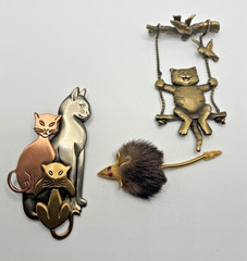 Brooch Lot Cat Lovers Mouse Animal Bronze And Gold Tone Figural Pins Read