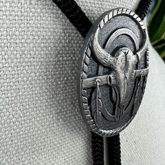 Stunning Vintage Silver Tone Buffalo Skull Western Bolo Tie