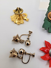 Vtg LOT 6 Pieces Christmas Holiday Jewelry From 1940s-1960s Earrings Pin Brooch