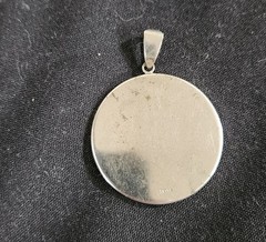 Vintage Woman’s Wildlife Pendant Silver