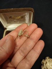 Vintage Brooch and Earrings Set Spun Wire Lotus French Twist Back