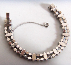 Vtg Signed B David Necklace Bracelet Earrings Set in Box w/Pamphlet Green Clear