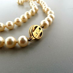 Vintage Signed Majorica Pearl Necklace 9 mm 15 in