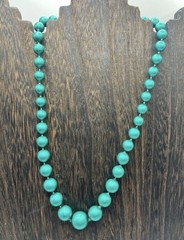 1960s Mid Century Teal Green Lucite Graduated Statement Necklace VTG