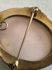 Antique 10K Gold Pink Shell Cameo Brooch Pendant Engraved Gorgeous