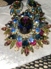 Vintage Juliana Watermelon Rhinestone Brooch Earring Set