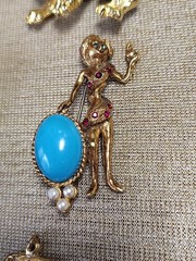 Vintage 20 Brooch Pendant Ring Metal Gold Silver Tone Rhinestone