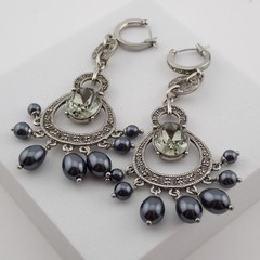 Vintage Monet Simulated Pearl Gray Crystal Silver Tone Pierced Dangle Earrings