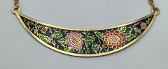 Vintage Black Floral Cloisonne Collar Necklace 17 in Gold Tone Taiwan