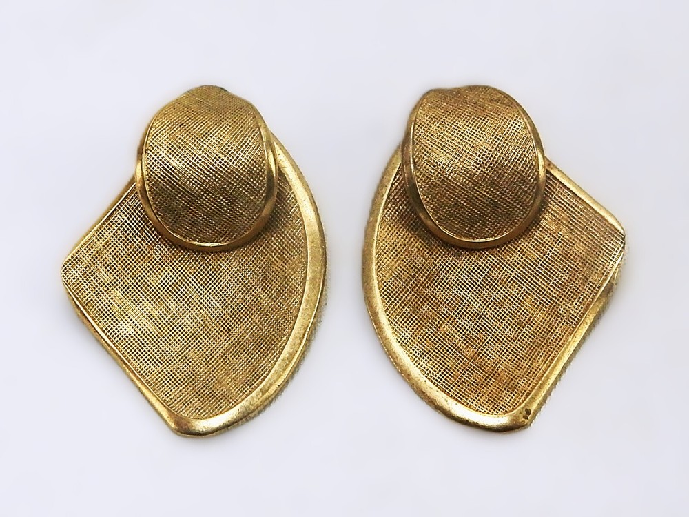 Vintage Gold Tone, Textured Modernist Clip-On Fashion Earrings, GERMANY- JWL-677