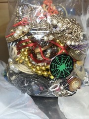 5lbs + Vintage/Modern Costume Jewelry Lots Mix Box Wearable Pieces.