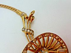 Vintage Necklace Fan Rhinestone Spray Pendant Vendome? Goldtone 15 in PJ