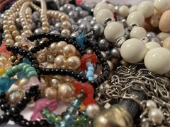4Lb Mixed Mystery Jewelry Lot Vintage Mod Boho Bead Necklaces Bracelets Earrings