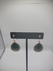 Vintage Gold Tone Green Inlay Teardrop Hook Pierced Womens Jewelry Costume