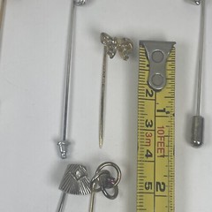 Vintage Lot Clips Pins Jewelry Novelty Assorted Shapes & Sizes