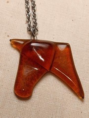 Vintage Modernist Amber Horse Pendant Necklace 23½” Abstract Lucite Acrylic