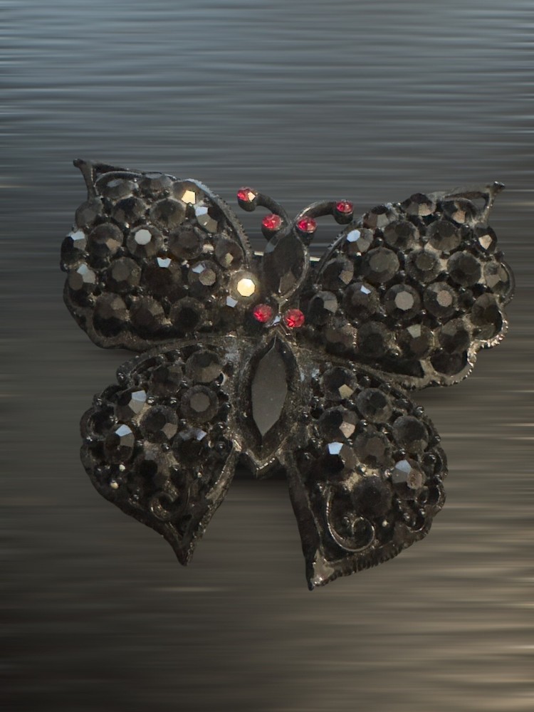 Vintage Mourning Sparkling BUTTERFLY JET BLACK RHINESTONE Brooch Pin