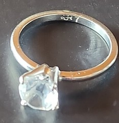Antique Uncas Mfg Co. Cubic Zirconia Solitaire Ring U with Arrow Mark S-7 Mark !