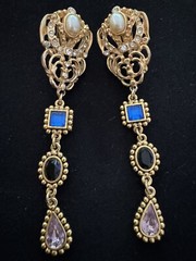 Vintage drop earrings blue and lavender sand faux pearl stones 3.5 inches long