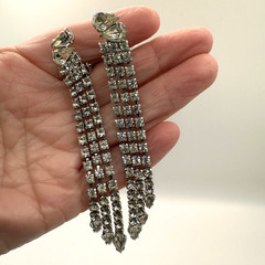 Vintage Rhinestone Earrings Clip Shoulder Duster 3.25″ Long Dangles Chandelier