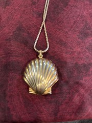 Vintage Calypso Studios Statement Seashell Watch Necklace. Gold Tone.