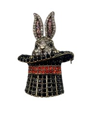 Off Park Rabbit in Hat Pin Brooch Magician Magic Large Crystals JTV Statement