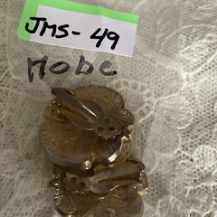 Vintage Hobe Signed Gold Tone Clip On Earrings Jewelry JMS-49