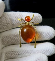 Vintage Natural Baltic Amber Beetle Brooch USSR Gold-Plated Pin 1965s