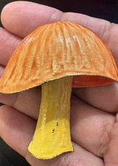 Vintage 1960s Mode-Art (ART©) Enameled Mushroom Brooch Pair Orange & Green/Gold
