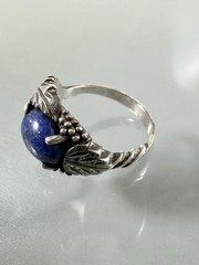 Vintage 925 Sterling Silver Lapis Detailed Grape Vine Leaf Design Ring Size 7.5