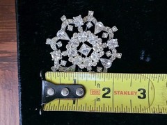 Estate Brooch Clear Rhinestones Snowflake Silver Tone Prong Set Pin 2.25″ Mcm