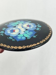 Vintage Wood Hand Paint Russian Lacquer Blue Green Floral Flower 2″ Brooch Pin