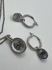 Vintage Liz Claiborne Pendant & Earrings Set Signed LCI Added No Brand Chain EUC