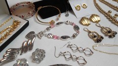 Nice Lot of Costume Jewelry Monet – Michael Kors – Chaps