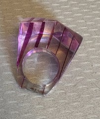 70s Vintage Lucite Ring Lilac Lavender Striped Clear Faceted High Dome size 5.5